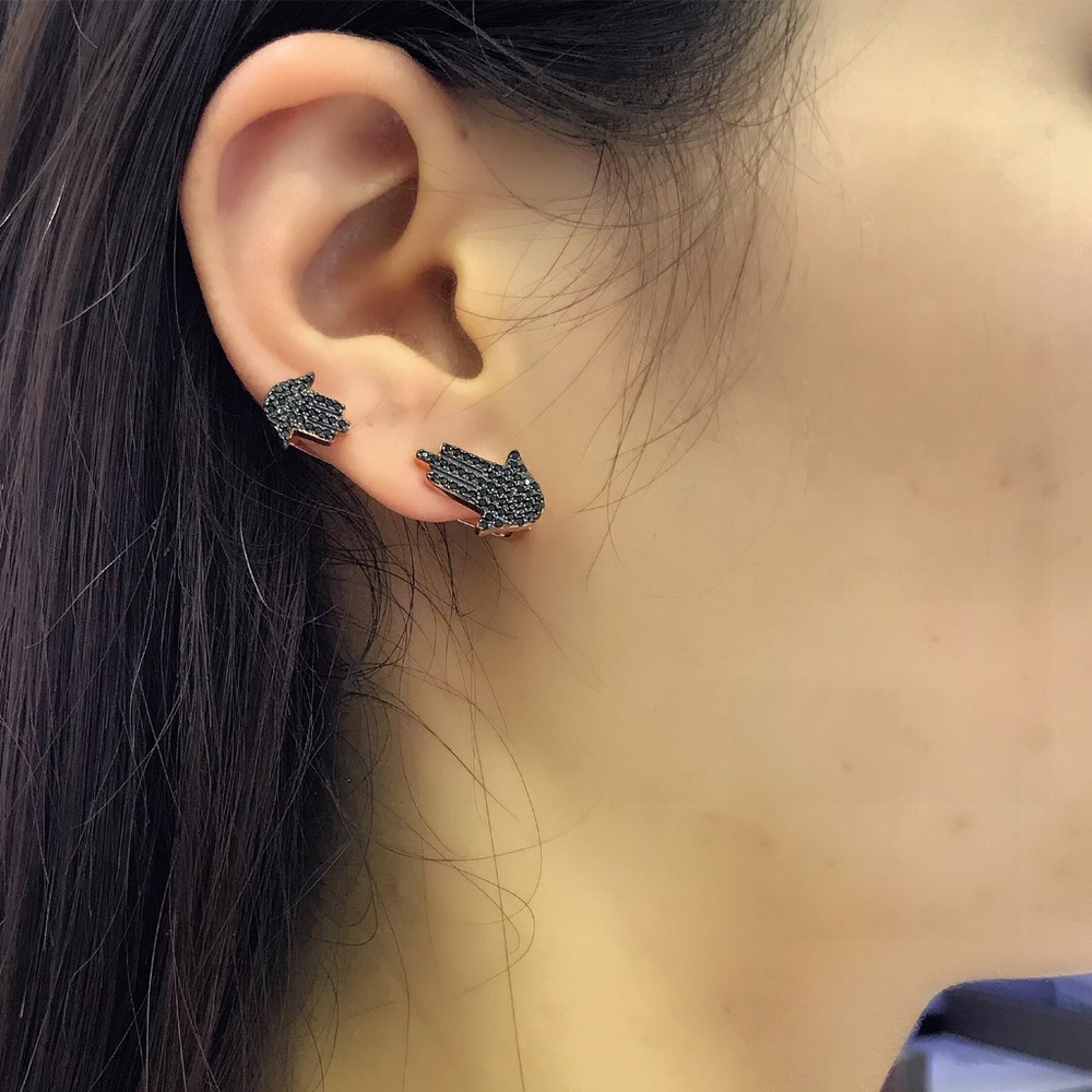 Hamsa earrrings